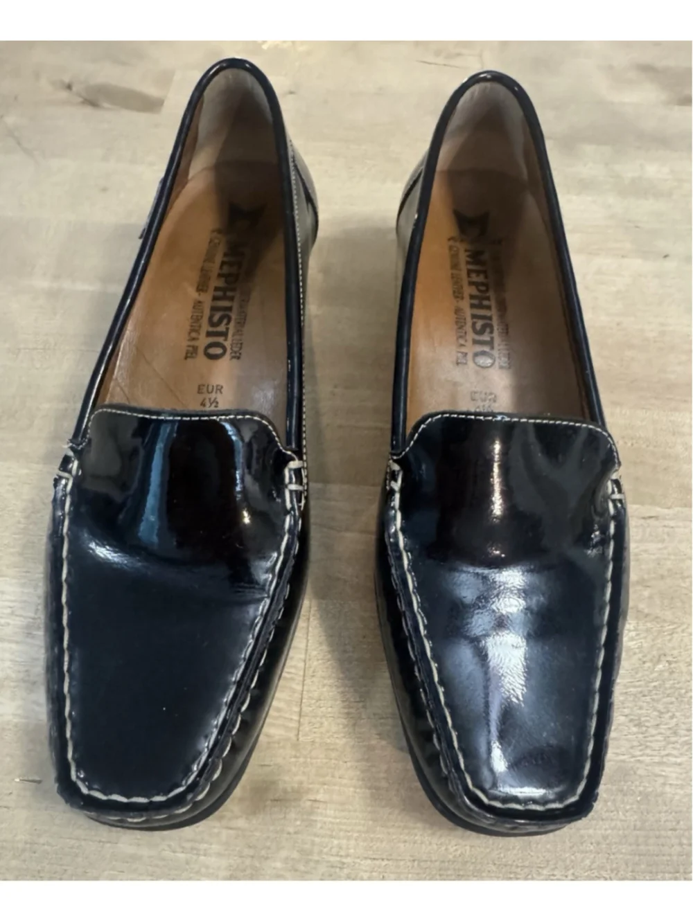 Mephisto black Patent leather Neda Shiny penny loafers Women's sz 7